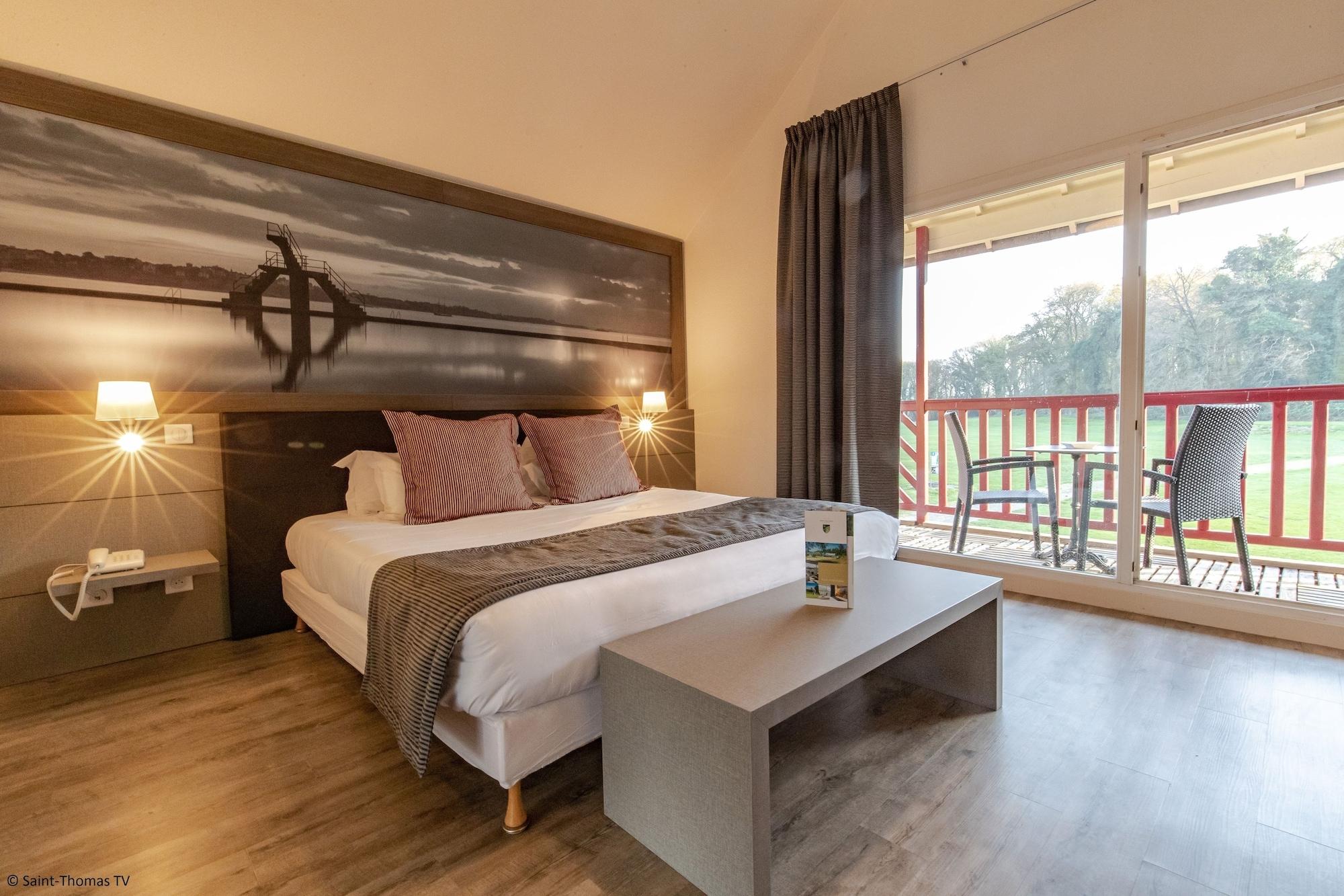 Saint Malo Golf Resort Le Tronchet  Екстериор снимка