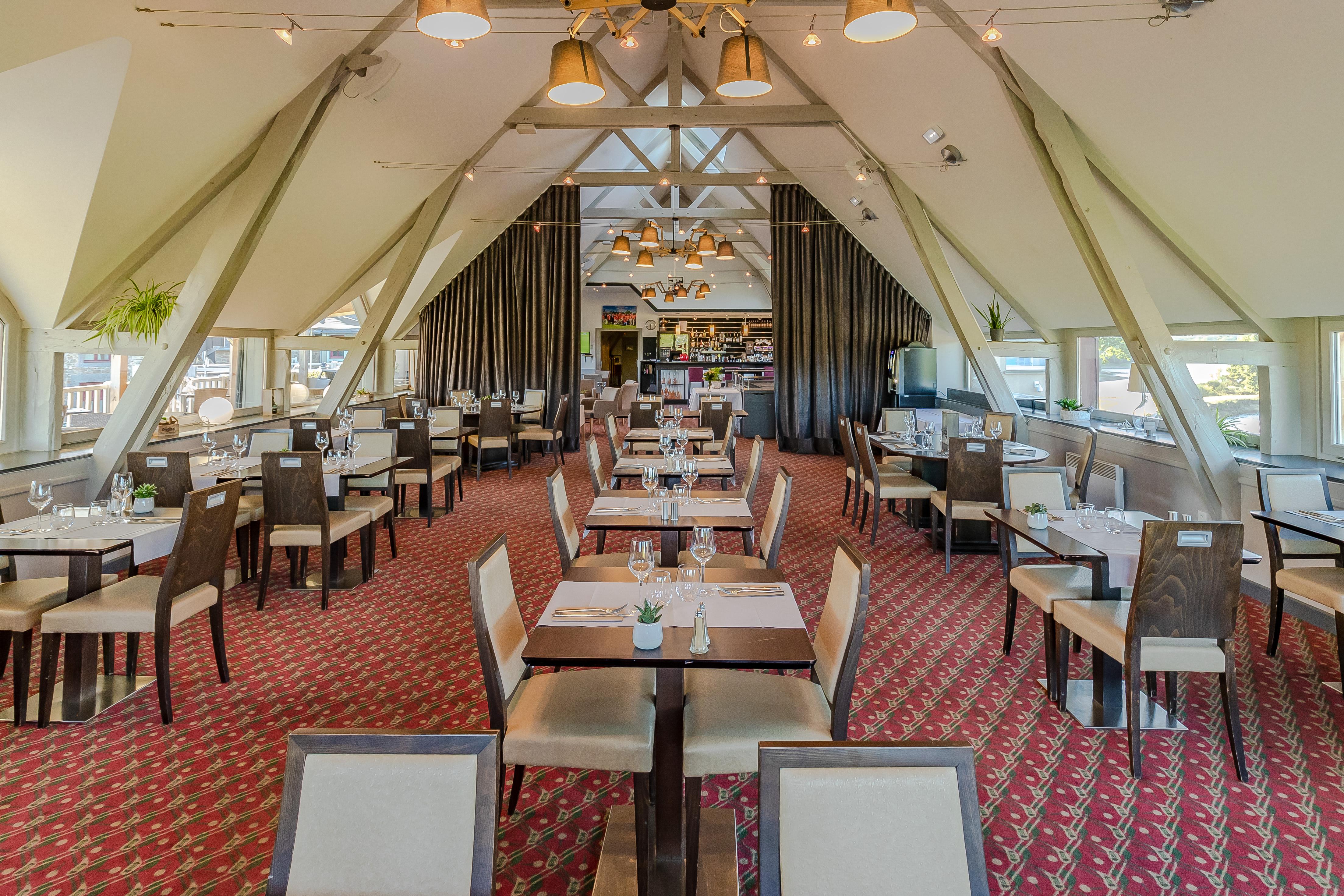 Saint Malo Golf Resort Le Tronchet  Екстериор снимка